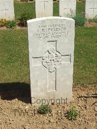 Blighty Valley Cemetery - Pearson, J R