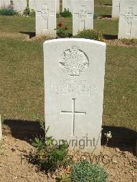 Blighty Valley Cemetery - Renton, Francis Wallace Home