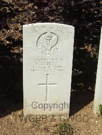 Blighty Valley Cemetery - Snelson, H