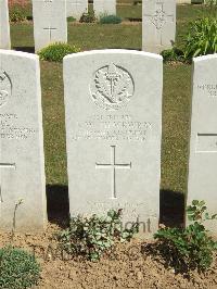 Blighty Valley Cemetery - Thackwray, John William