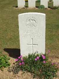 Blighty Valley Cemetery - Thomas, W