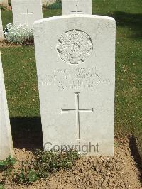 Blighty Valley Cemetery - Thompson, P