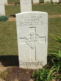 Blighty Valley Cemetery - Walker, N