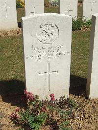 Blighty Valley Cemetery - Ward, A E