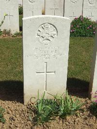 Blighty Valley Cemetery - Wright, L