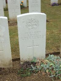 Connaught Cemetery - Ball, F