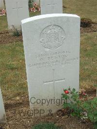 Connaught Cemetery - Benton, W