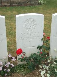 Connaught Cemetery - Bond, George Thomas