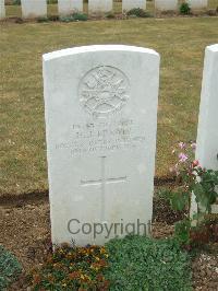 Connaught Cemetery - Brewin, H J