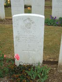 Connaught Cemetery - Brown, M