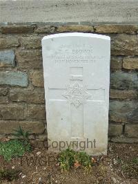 Connaught Cemetery - Brown, R C