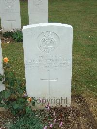 Connaught Cemetery - Cave, Herbert Bushby