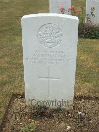 Connaught Cemetery - Chapman, W H