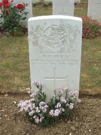 Connaught Cemetery - Corney, Dick