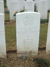 Connaught Cemetery - Cox, W