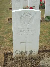 Connaught Cemetery - Davison, J H