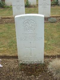 Connaught Cemetery - Dixon, Samuel James