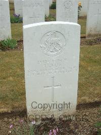 Connaught Cemetery - Ellis, H