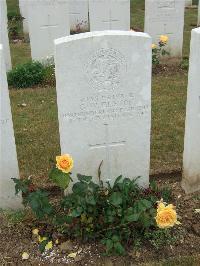 Connaught Cemetery - Elston, George Watkin