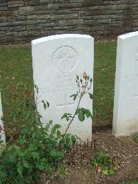 Connaught Cemetery - Farr, Thomas