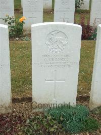 Connaught Cemetery - Francis, G