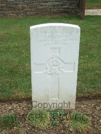 Connaught Cemetery - Glover, J