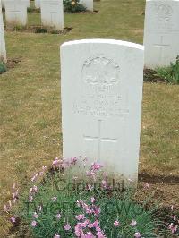 Connaught Cemetery - Grant, A