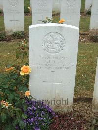 Connaught Cemetery - Iles, A J