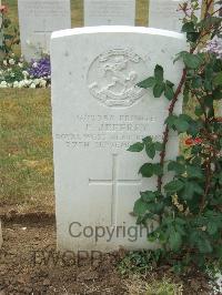 Connaught Cemetery - Jeffrey, F