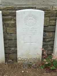 Connaught Cemetery - Knowles, Thomas