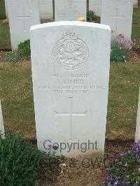 Connaught Cemetery - Limer, J