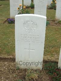 Connaught Cemetery - McCulloch, J