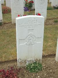 Connaught Cemetery - McLaren, E C