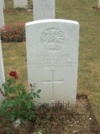 Connaught Cemetery - Oxley, J