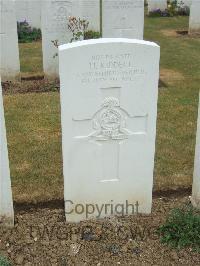 Connaught Cemetery - Riddell, H