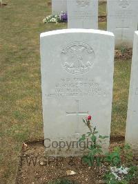 Connaught Cemetery - Robertson, R