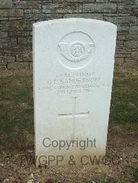 Connaught Cemetery - Sanderson, G E