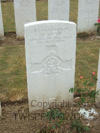 Connaught Cemetery - Shaw, W