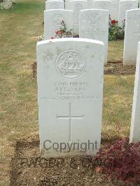 Connaught Cemetery - Stevens, J