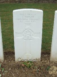 Connaught Cemetery - Taylor, S