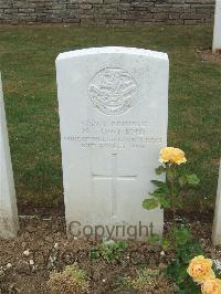 Connaught Cemetery - Townend, N