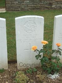 Connaught Cemetery - Walker, Samuel