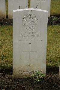 Ancre British Cemetery Beaumont-Hamel - Arnold, H T