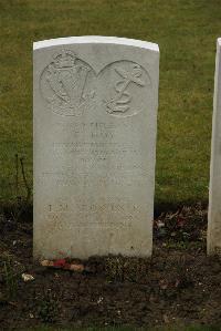 Ancre British Cemetery Beaumont-Hamel - Aron, E M