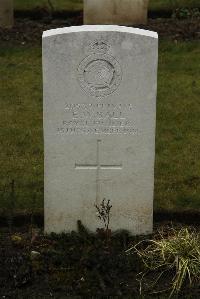 Ancre British Cemetery Beaumont-Hamel - Ball, E W