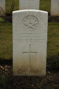 Ancre British Cemetery Beaumont-Hamel - Barratt, W H