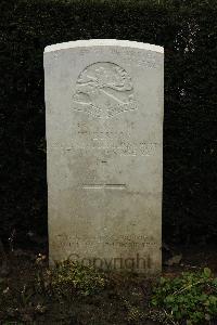 Ancre British Cemetery Beaumont-Hamel - Bishop, Wilson