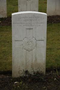 Ancre British Cemetery Beaumont-Hamel - Brewster, G