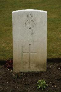 Ancre British Cemetery Beaumont-Hamel - Brown, Wilfred John