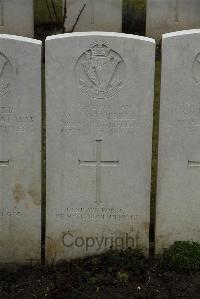 Ancre British Cemetery Beaumont-Hamel - Campbell, William John